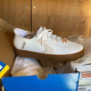 Skechers Men's White Sneakers